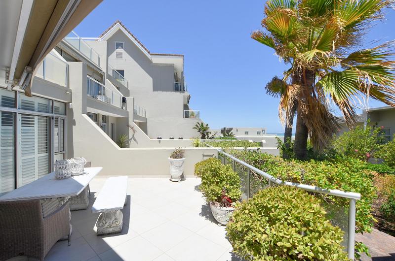2 Bedroom Property for Sale in Dolphin Beach Western Cape